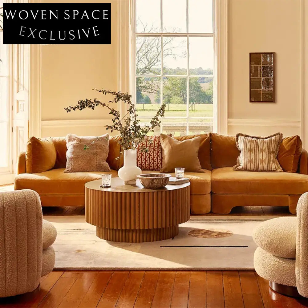 Luxury Solid Wood Round Coffee Table, American Style Living Room Centerpiece