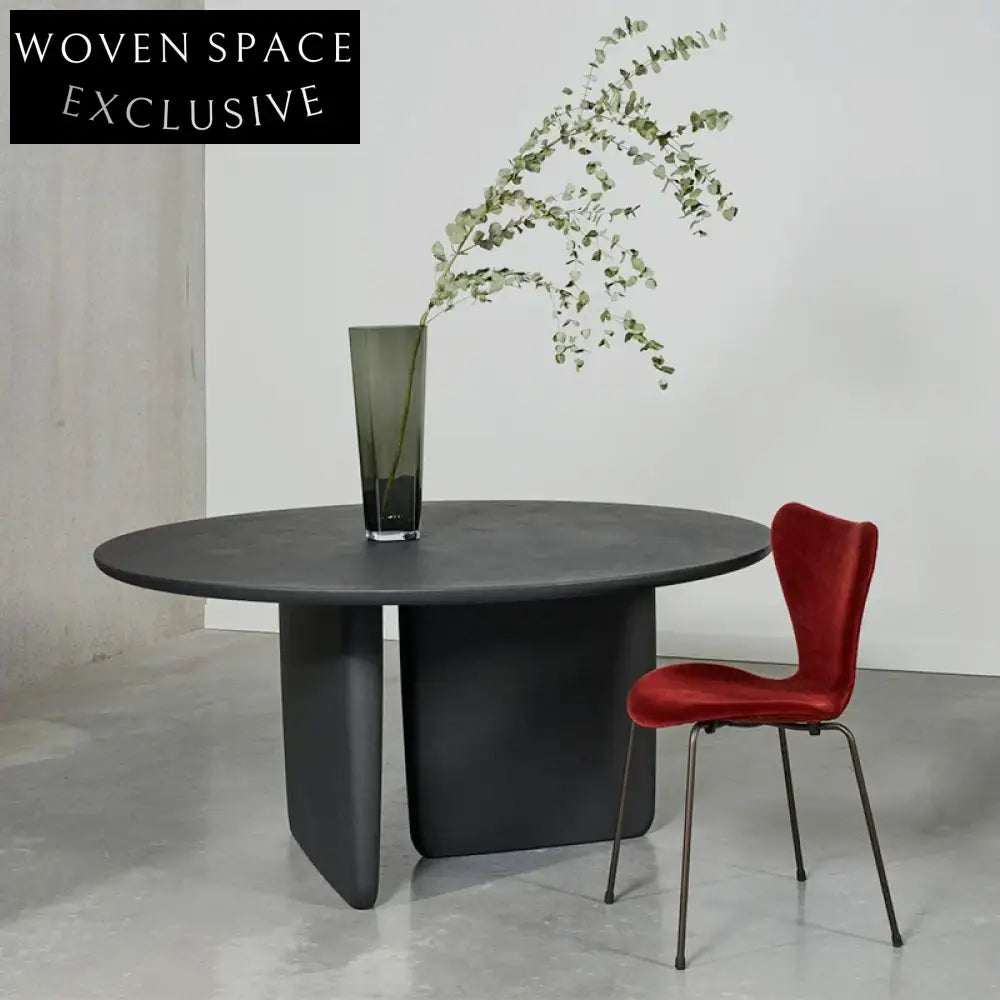 Luxury Solid Wood Round Oak Modern Dining Table Set for Elegant Homes