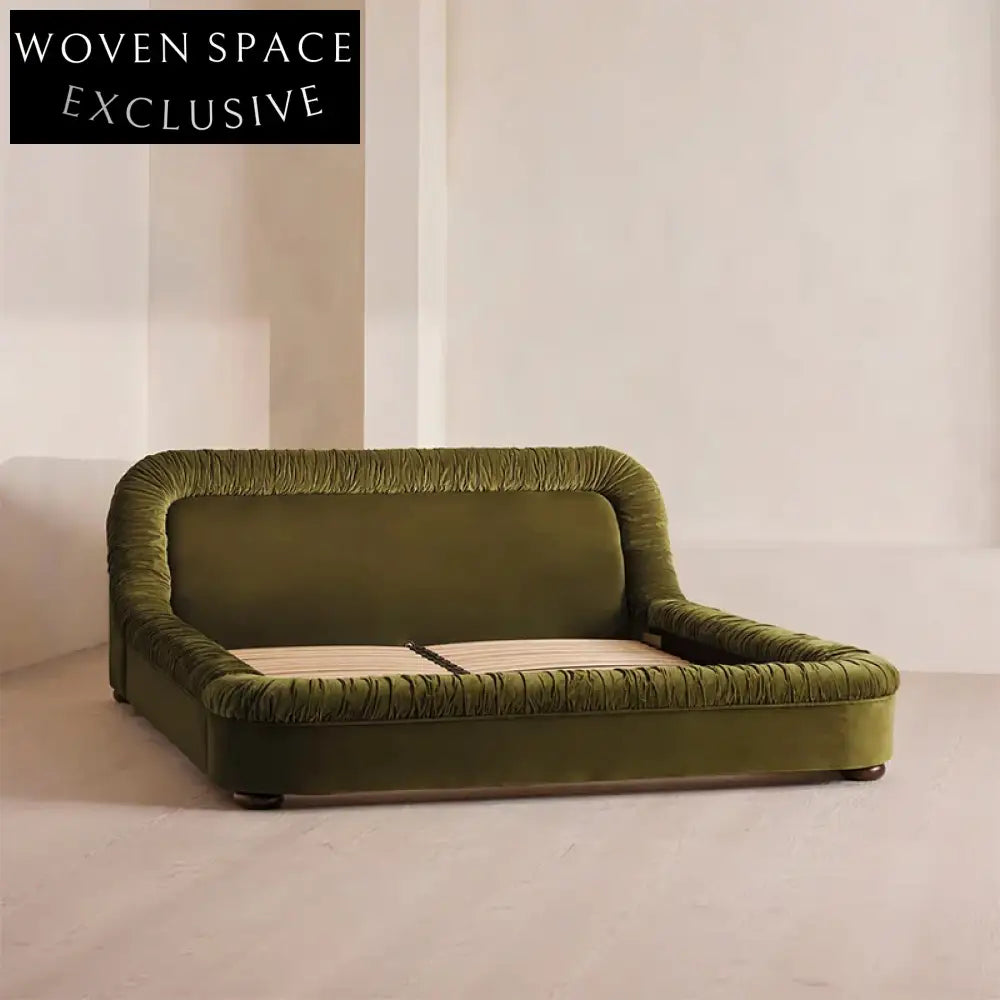 Luxury Velvet Upholstered Wood Frame Platform Bed for Modern Bedroom