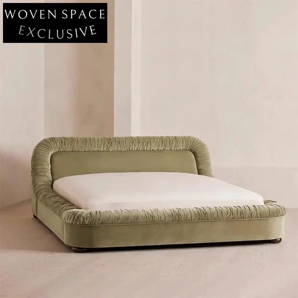 Luxury Velvet Upholstered Wood Frame Platform Bed for Modern Bedroom