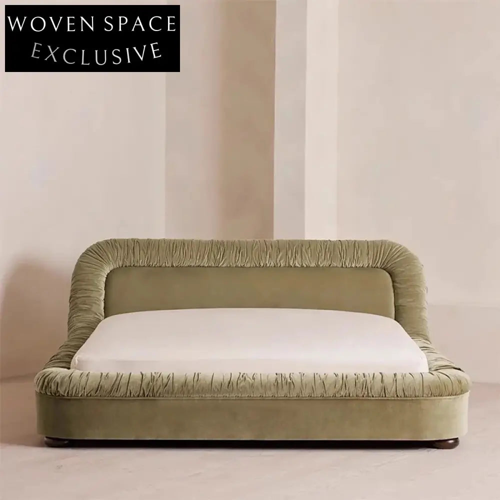 Luxury Velvet Upholstered Wood Frame Platform Bed for Modern Bedroom