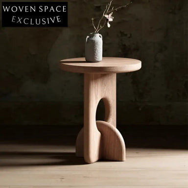 Minimalist Solid Ash Wood Round Coffee Table for Sofa Side, Light Luxury Design