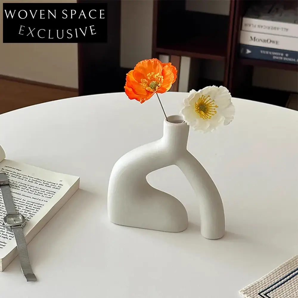 Minimalist White Ceramics Flower Vase for Modern Home Decor Design