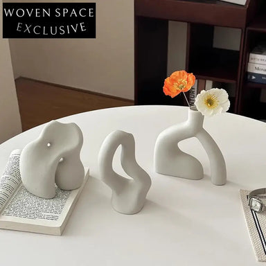 Minimalist White Ceramics Flower Vase for Modern Home Decor Design