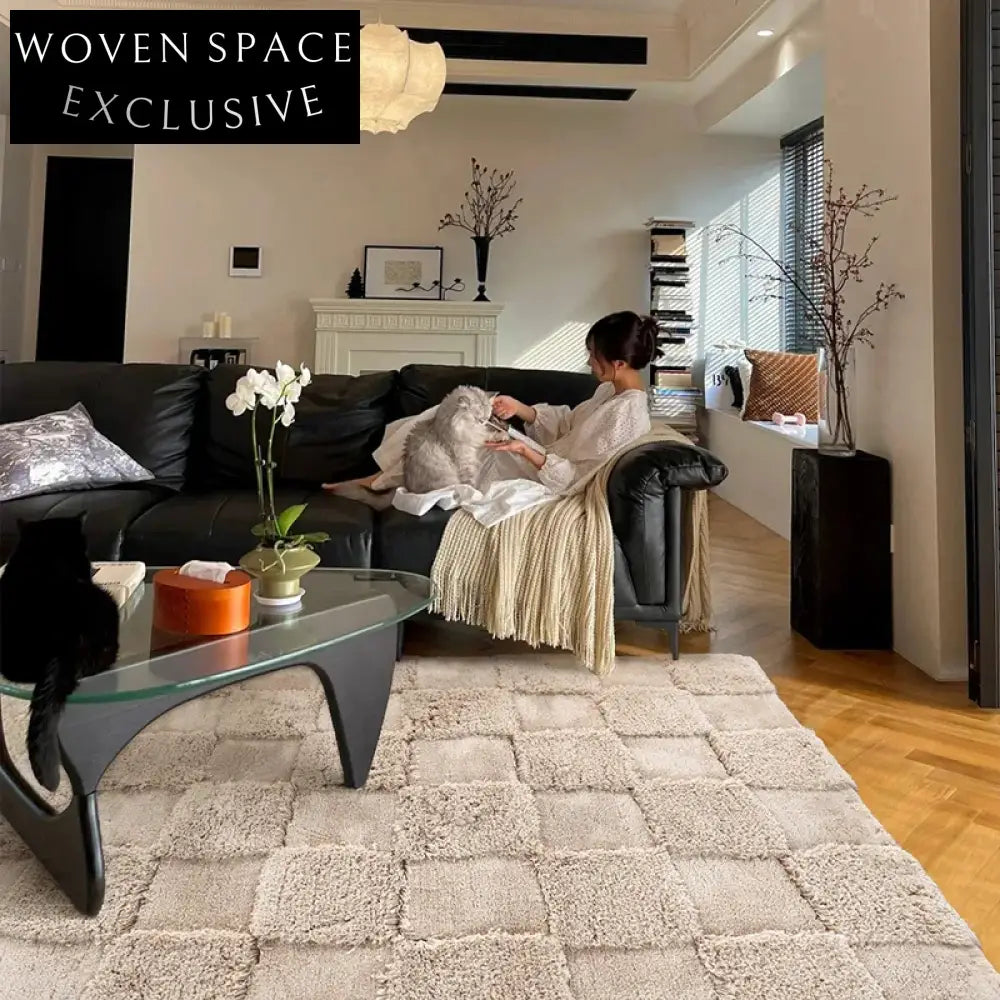 Modern Abstract Pattern Silk Milk-Blend Bedroom Area Rug for Home Decor