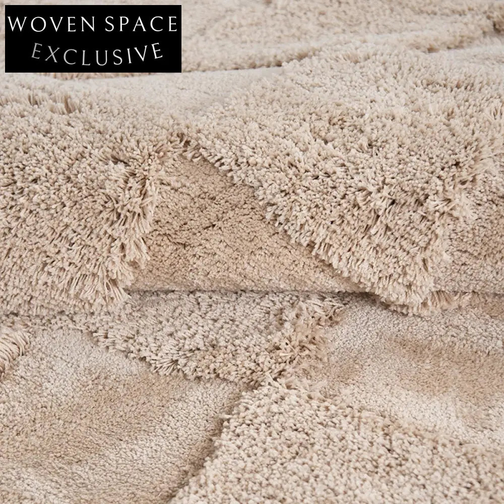 Modern Abstract Pattern Silk Milk-Blend Bedroom Area Rug for Home Decor