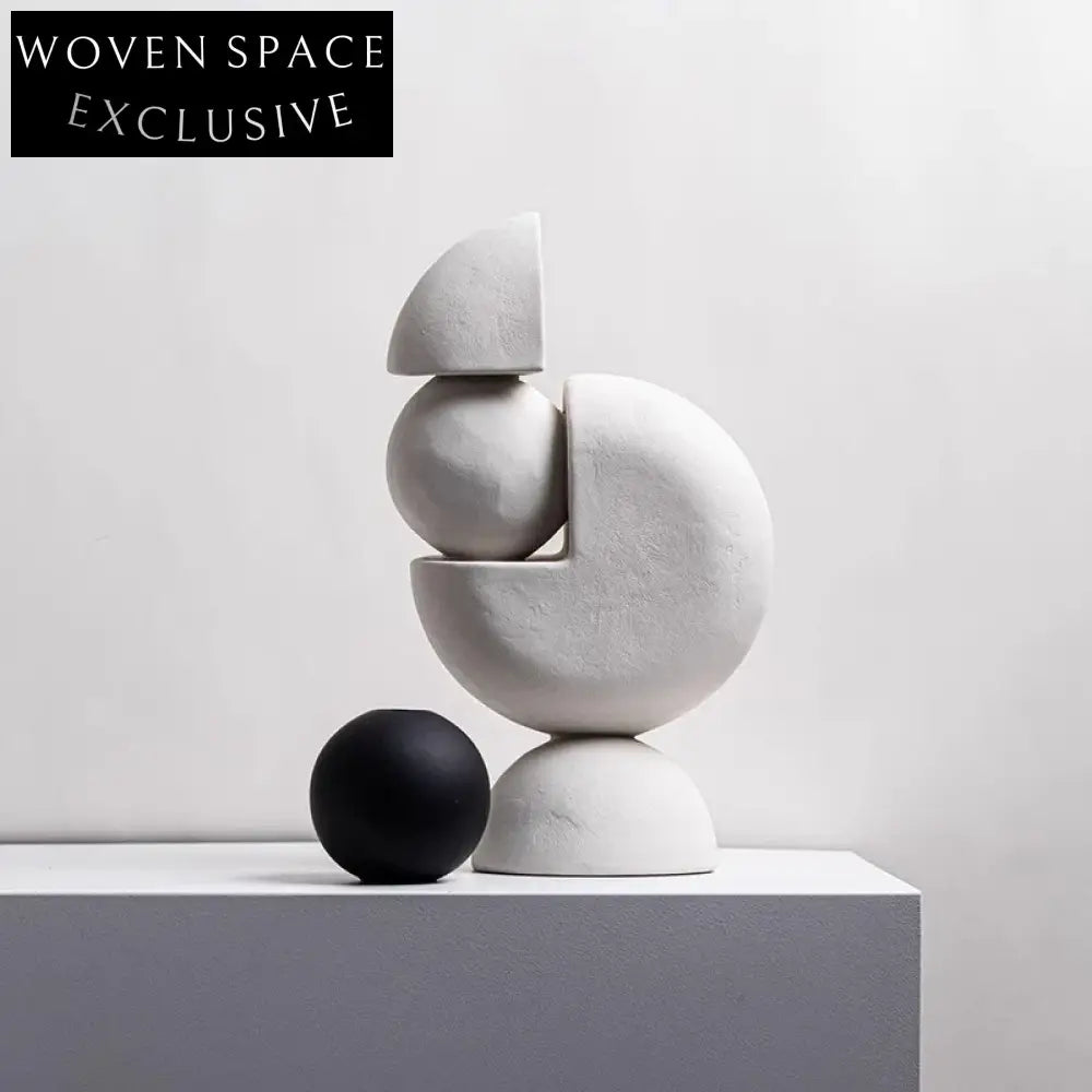 Modern Abstract Resin Sculpture Decor: Elegant Art Deco Home Living Room Ornament