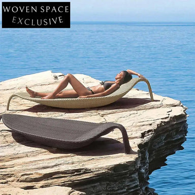 Modern Aluminum Leaf Shape Outdoor Sun Lounger Pool Weaving Rattan Lounge Chair