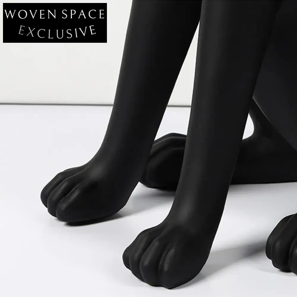 Modern Animal Floor Tray: Elegant Rabbit Resin Decorative Serving Accent