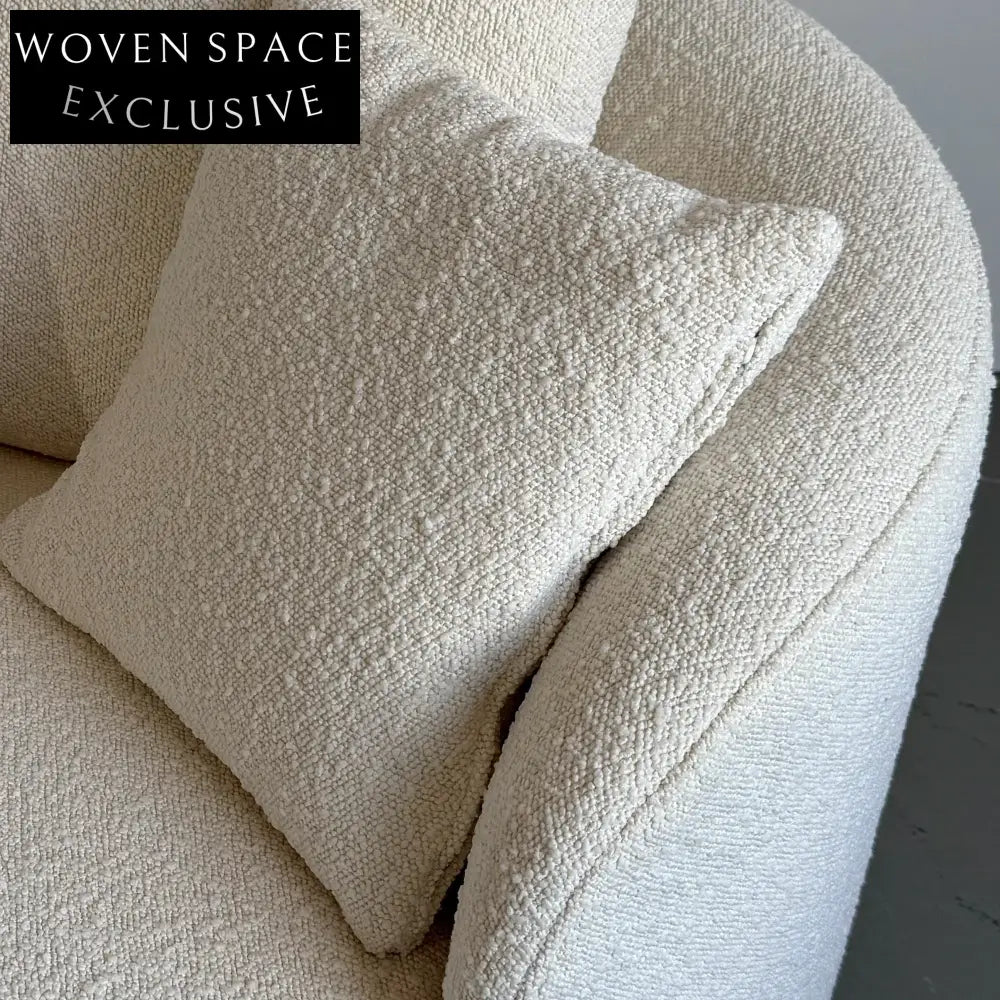 Modern Curved Boucle 3-Seater Sofa with Elegant Black Metal Legs