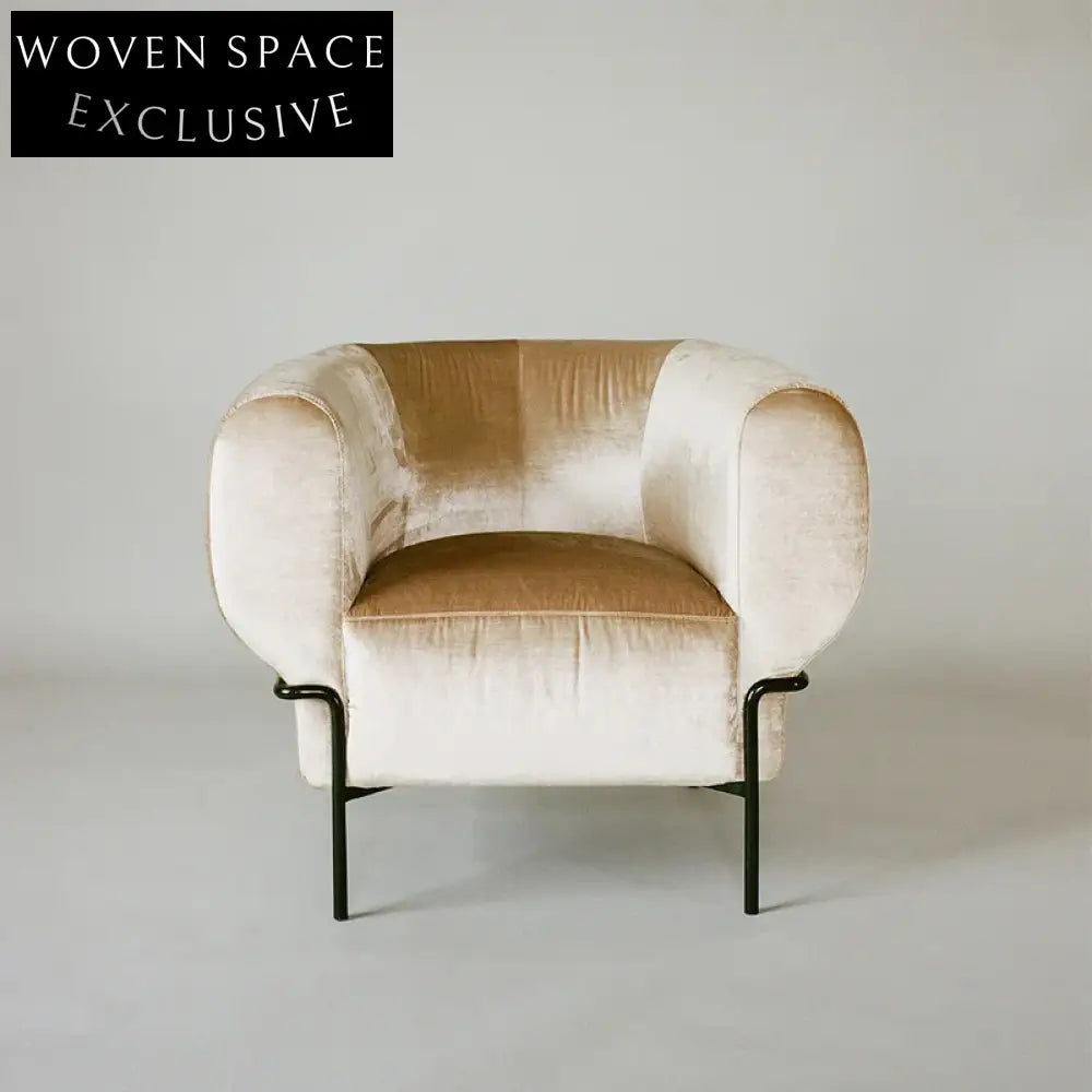 Modern Curved Backrest Minimalist Fabric Single Sofa with Metal Base Sofa