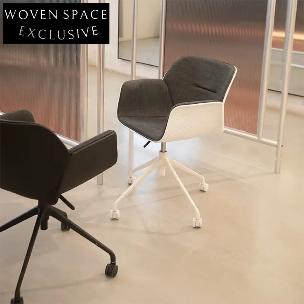 Modern Executive Leather Swivel Office Chair with Adjustable Height and Aluminum Frame