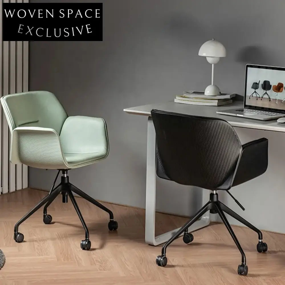 Modern Executive Leather Swivel Office Chair with Adjustable Height and Aluminum Frame