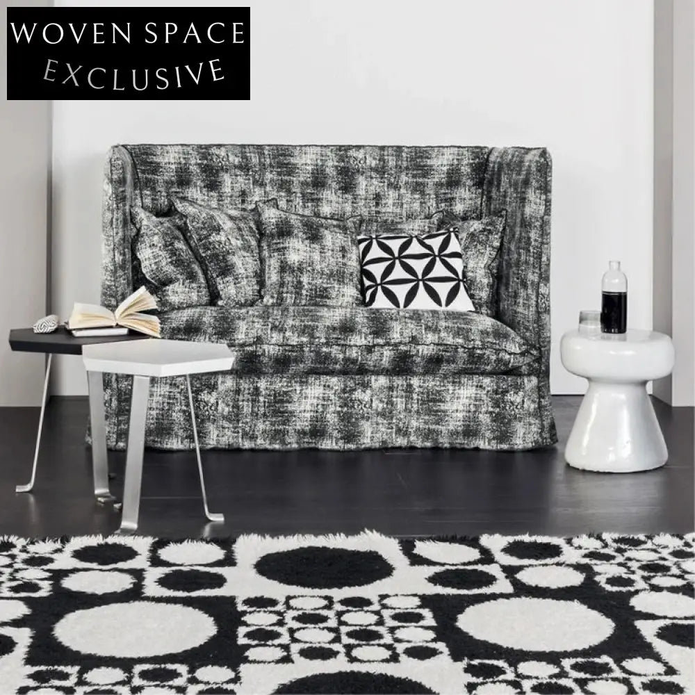 Modern Fiberglass Waterproof Round Stool Outdoor Indoor Side Table