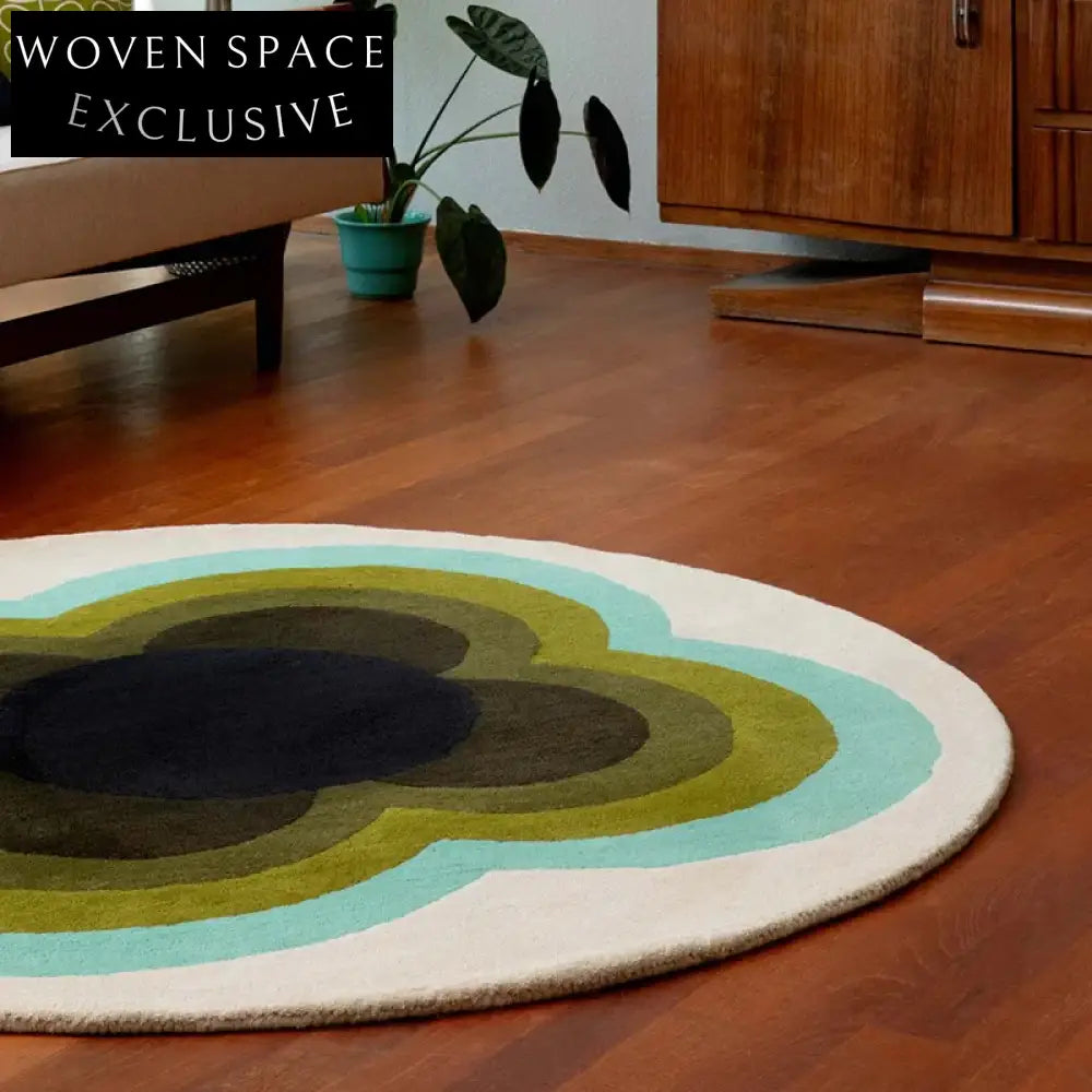 Modern Geometric Artistic Room Rug - Custom Handmade Polyester Living Area Carpet