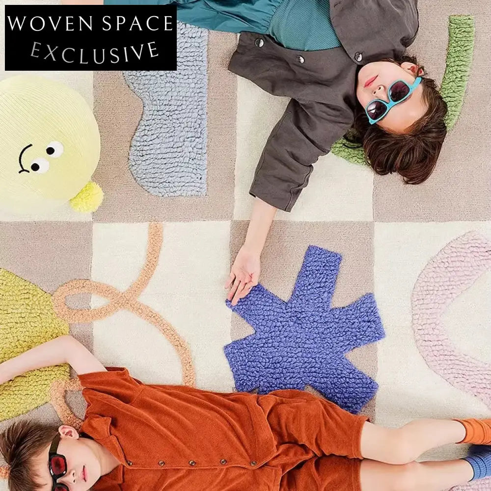 Modern Geometric Pattern Polyester Handmade Area Rug for Living Room Decor