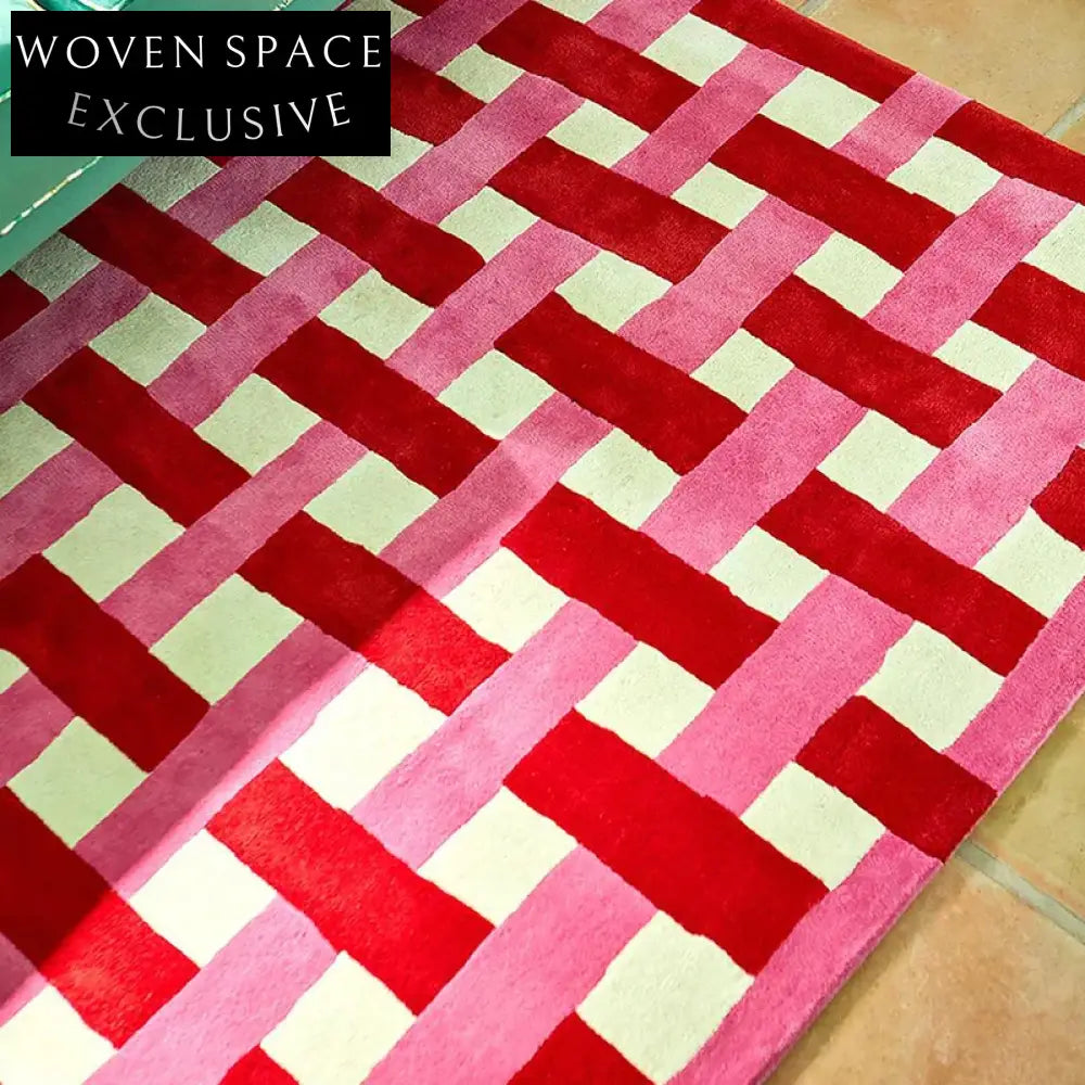 Modern Geometric Pattern Red Polyester Luxury Area Rug for Living Room