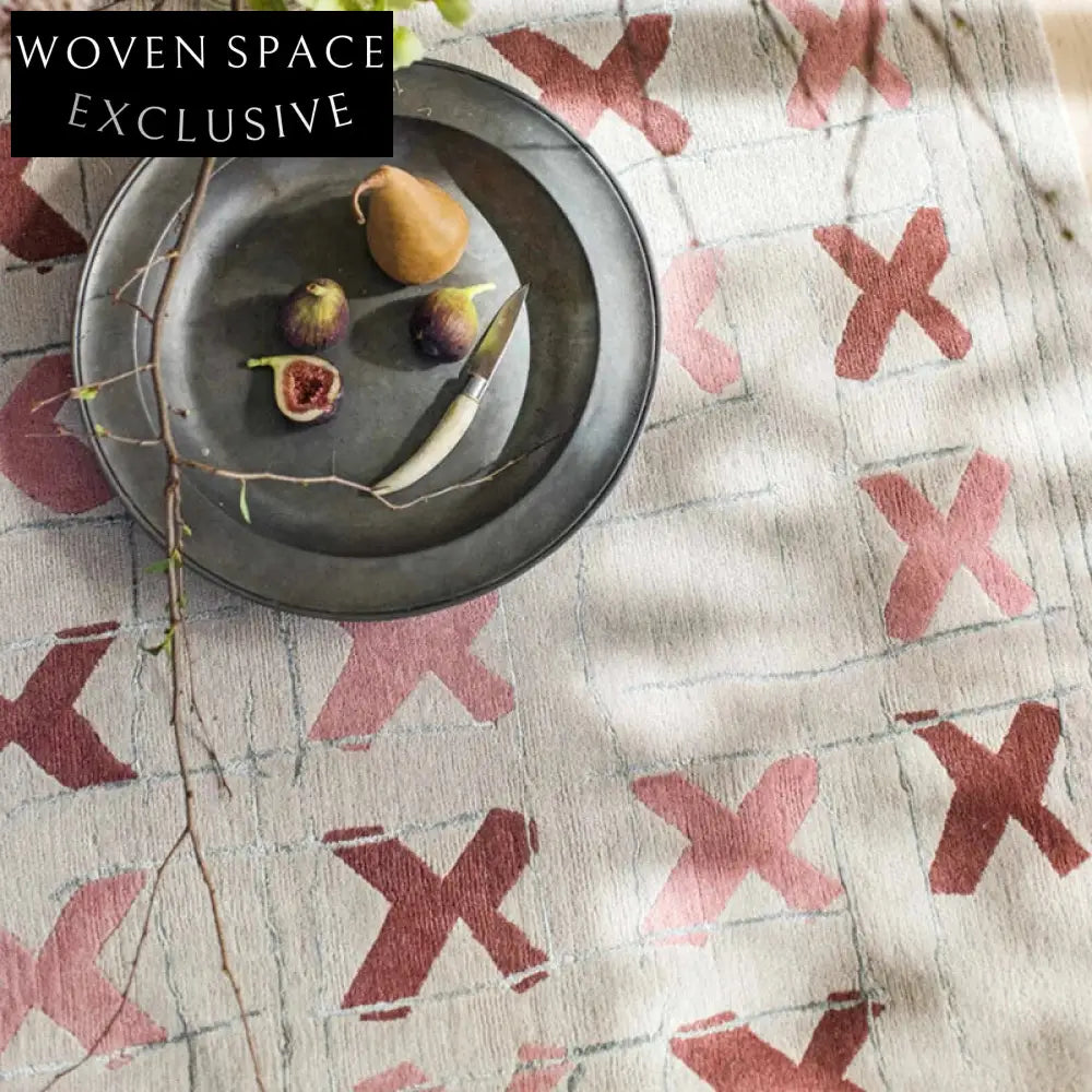 Modern Geometric Pink Polyester Area Rug for Living Room & Bedroom Floor