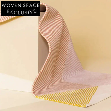 Modern Geometric Polyester Fiber Area Rug - Soft Customizable Floor Covering