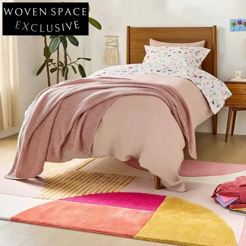 Modern Geometric Princess Kids Room Carpet for Reading Nook, Machine-Made Rug