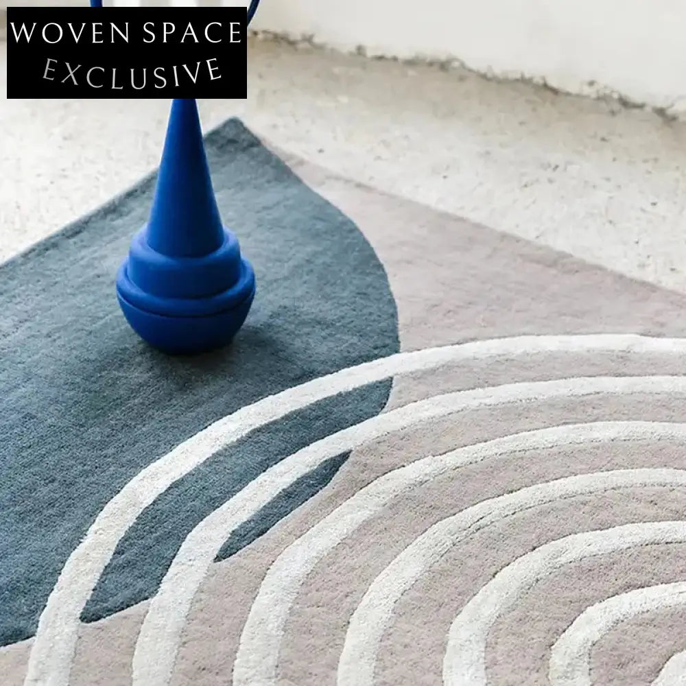 Modern Handmade Designer Green Geometric Area Rug for Luxury Homes