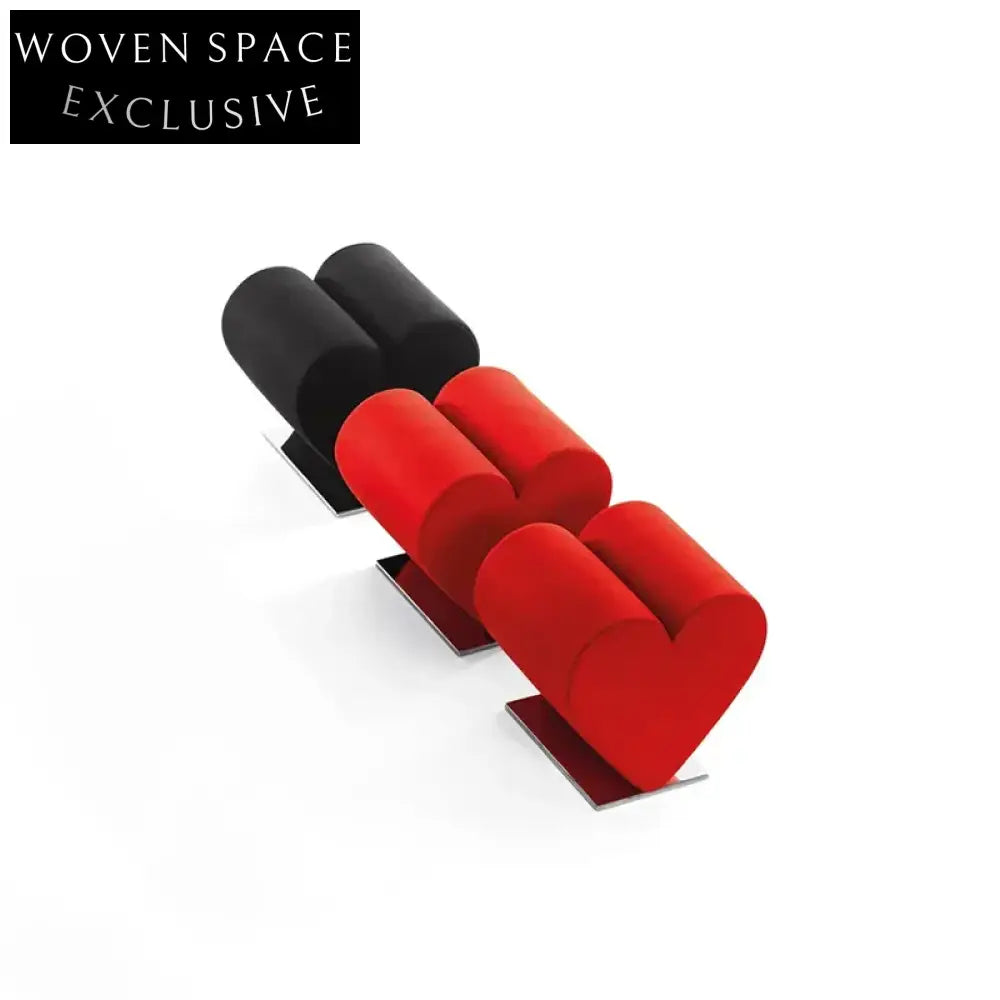 Modern Heart-Shaped Fabric Fiberglass Stainless Steel Decorative Sculpture for Home