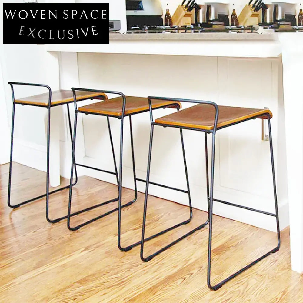 Modern Industrial Metal Frame Plywood Seat High Bar Stool for Kitchen & Cafe