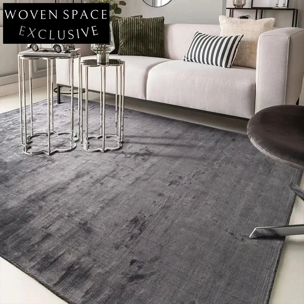 Modern Italian Luxury Black Minimalist Folding Design Solid Color Carpet