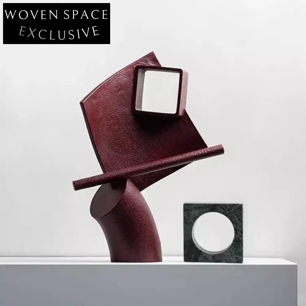 Modern Italian Style Irregular Resin Art Sculpture for Home Office Ornament