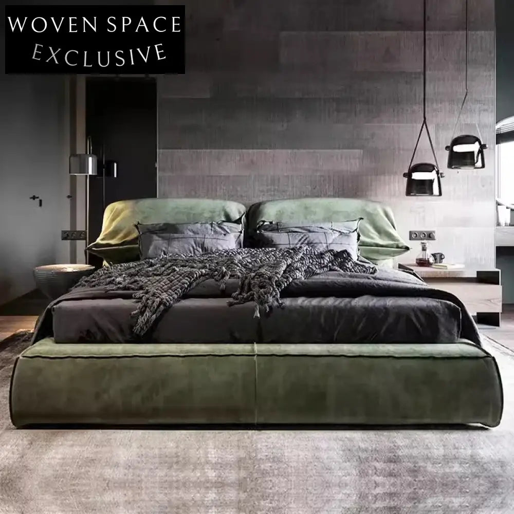 Modern Italian Suede Fabric King Size Soft Bed Frame, Minimalist Design