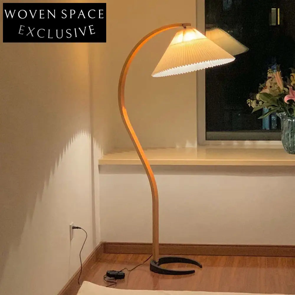 Modern Japanese Retro Arc Floor Lamp, Living Room Bedroom Reading LED Light
