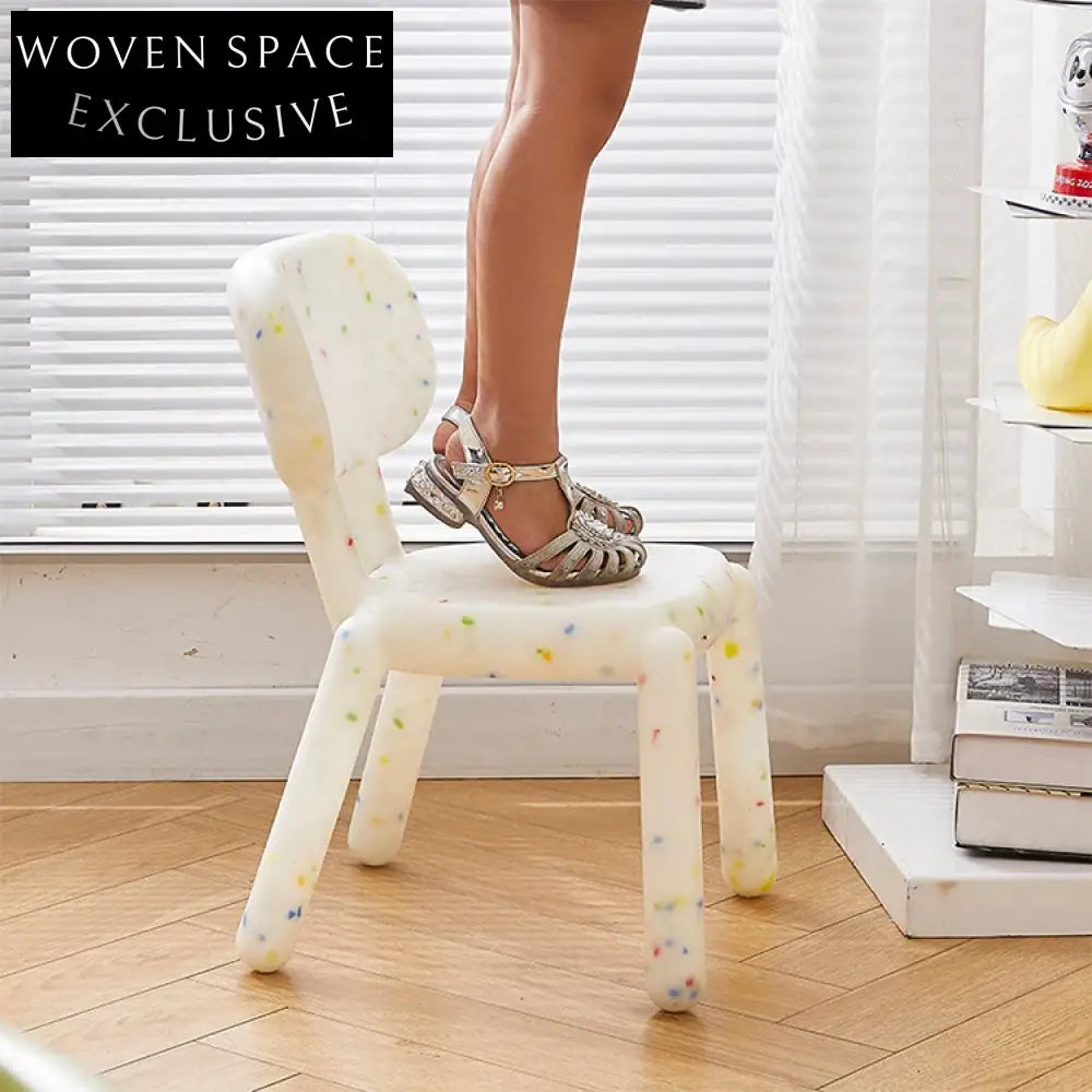 Modern Low Height White PP Plastic Stackable Kid Dining Chair for Home