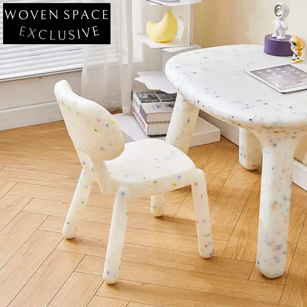 Modern Low Height White PP Plastic Stackable Kid Dining Chair for Home