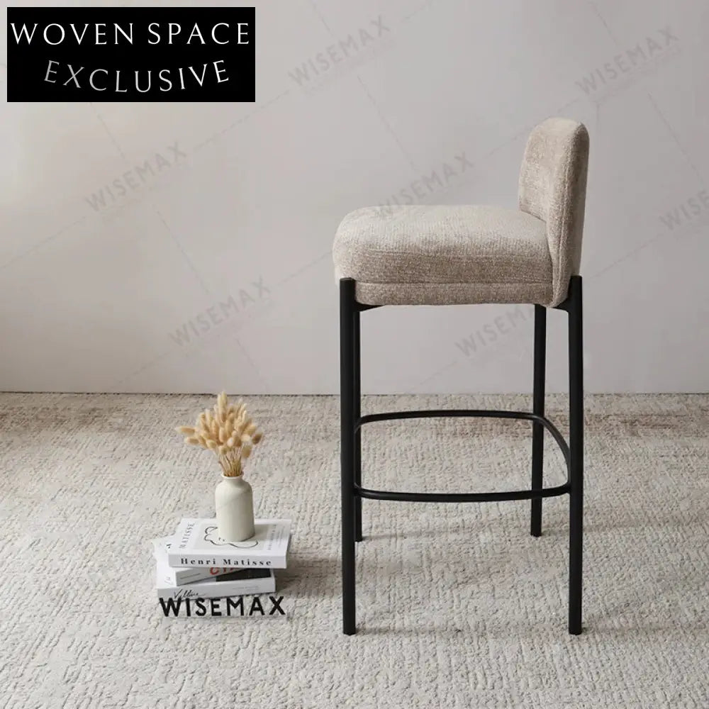 Modern Luxury Fabric Upholstered Bar Stool with Metal Base High Chair