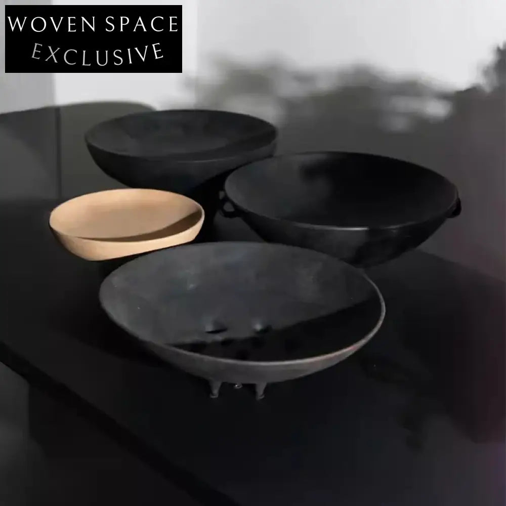 Modern Matte Black Ceramic Fruit Bowl for Chic Home Decor Display