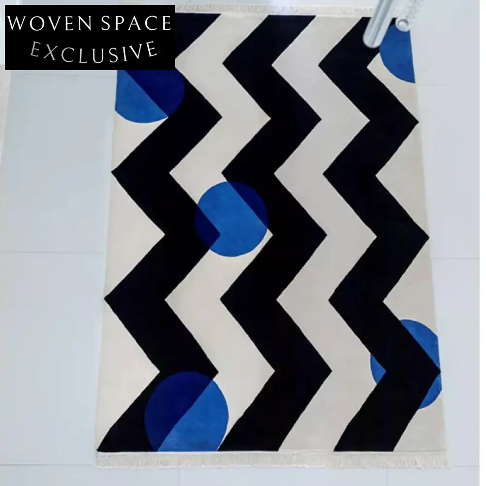 Modern Minimalist Black & White Polyester Area Rug for Living Room Bedroom