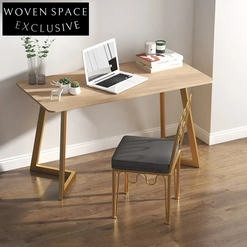 Modern Minimalist Designer Wavy Backrest Scandinavian Metal Dining Chair