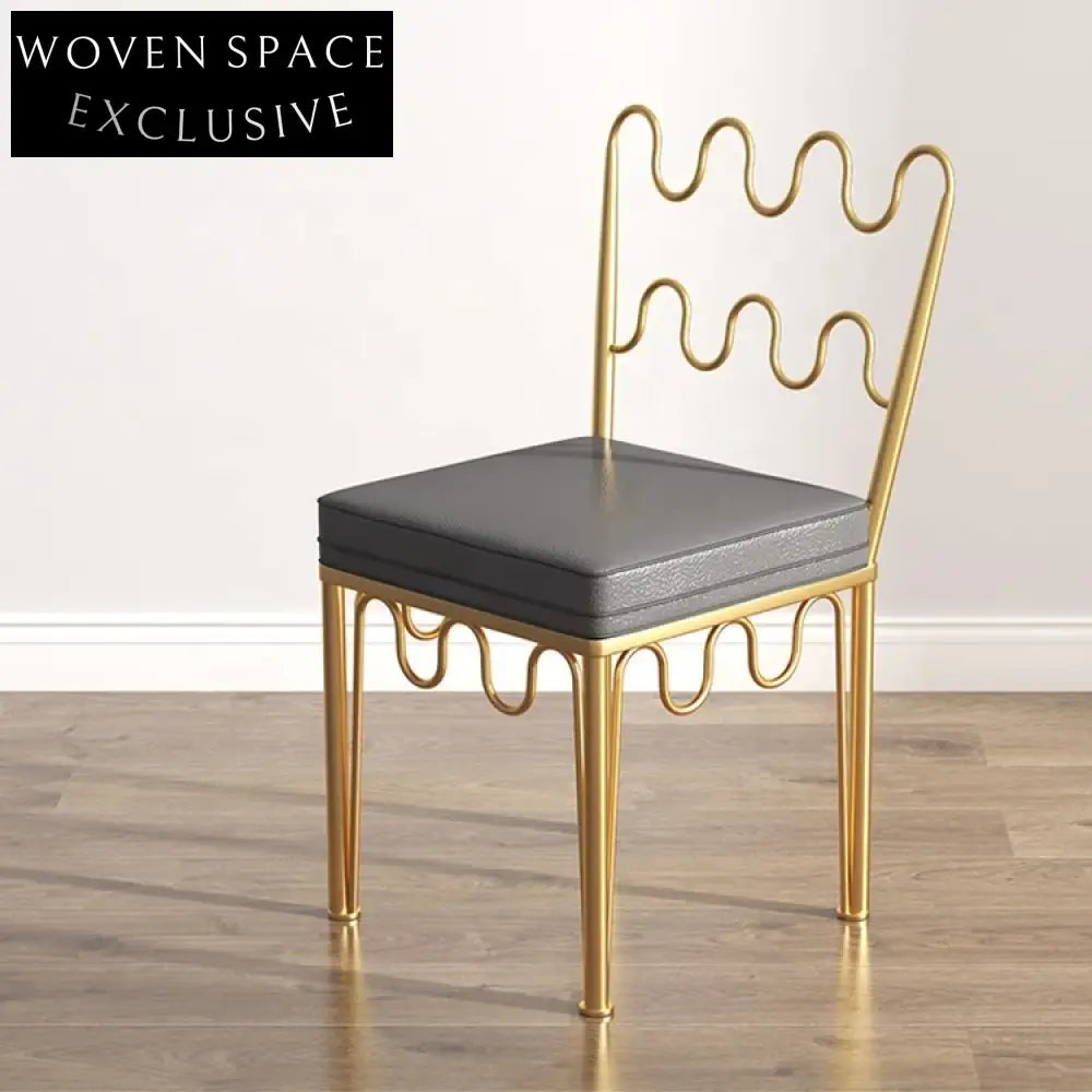 Modern Minimalist Designer Wavy Backrest Scandinavian Metal Dining Chair