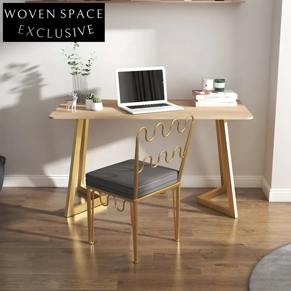 Modern Minimalist Designer Wavy Backrest Scandinavian Metal Dining Chair