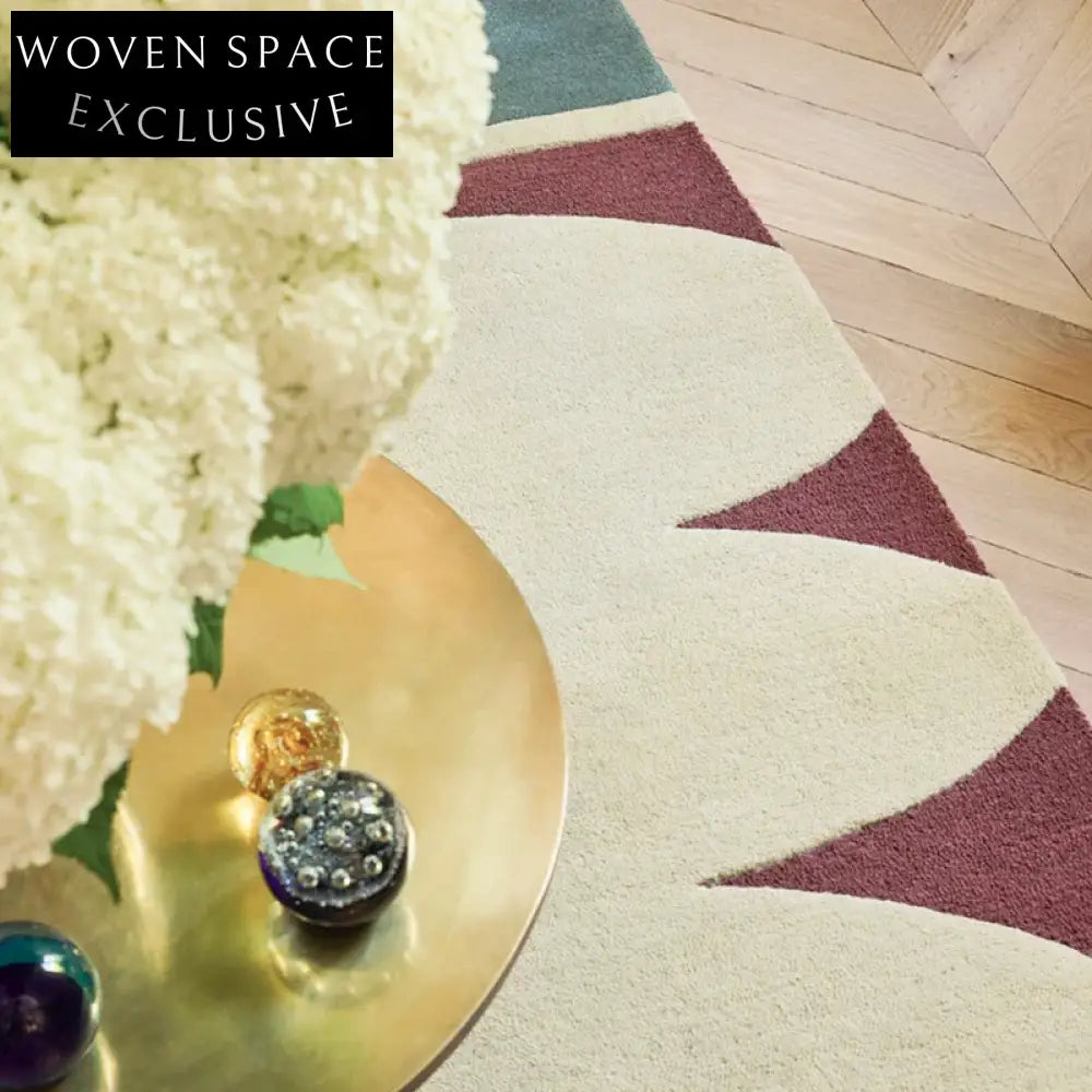 Modern Minimalist Geometric Pattern Area Rug for Living Room and Bedroom