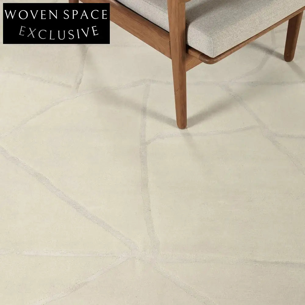 Modern Minimalist Handmade Polyester Geometric Area Rug for Living Room