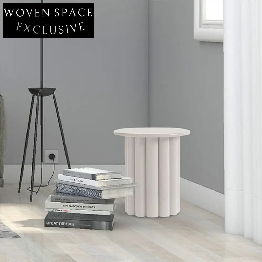 Modern Minimalist Nordic Round Light Luxury Solid Wood Apartment Coffee Table