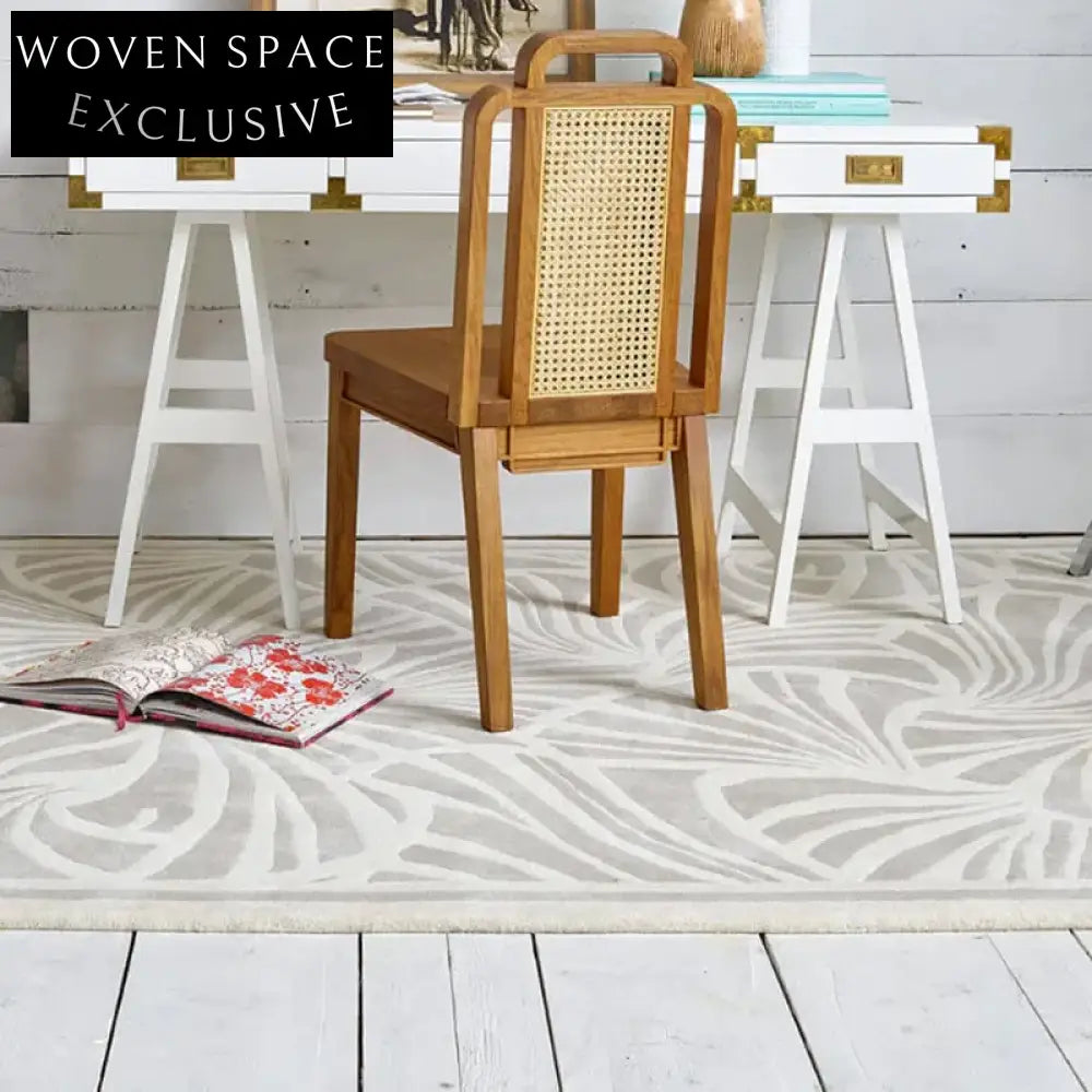 Modern Minimalist Polyester Area Rug – Hand-Tufted for Home Comfort