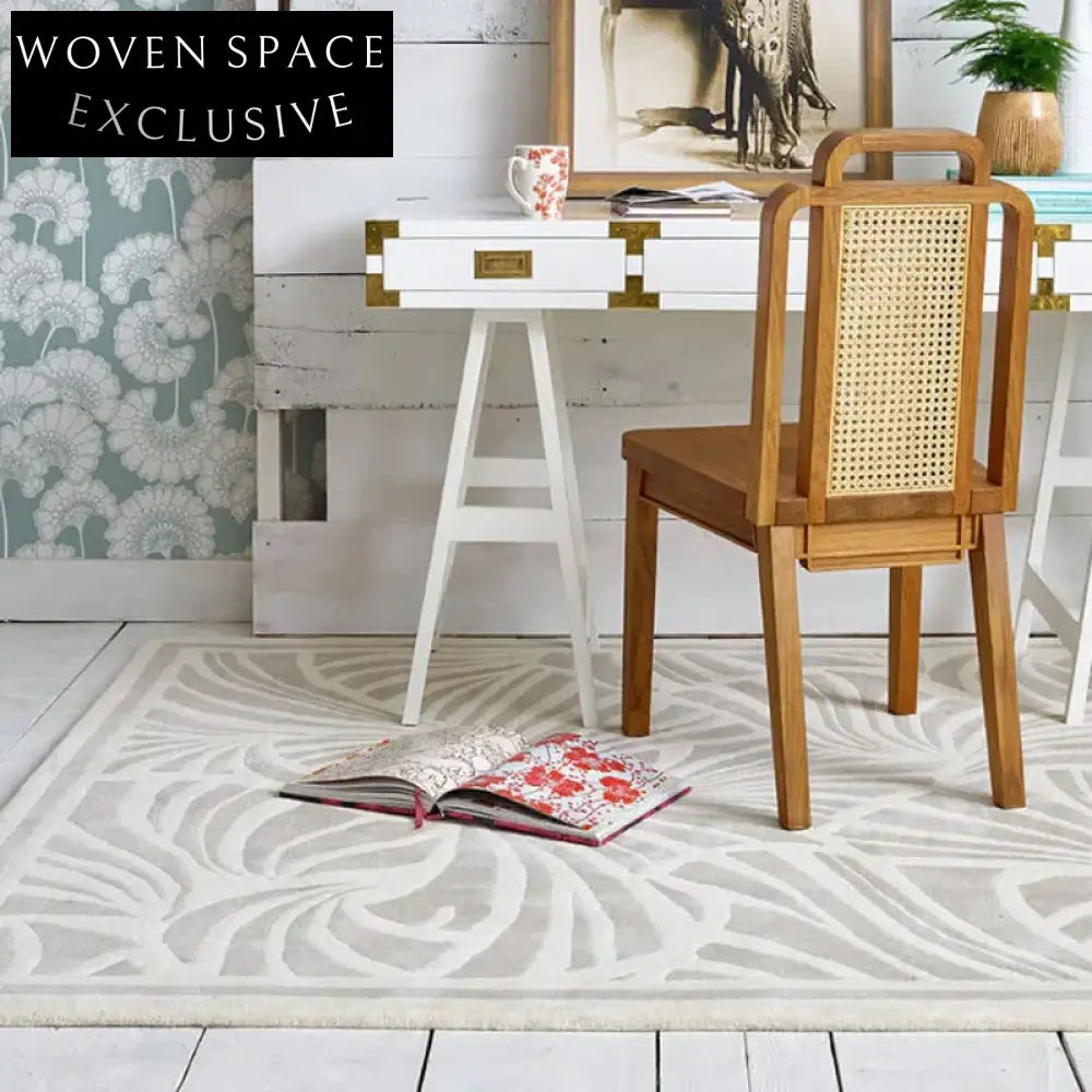 Modern Minimalist Polyester Area Rug – Hand-Tufted for Home Comfort