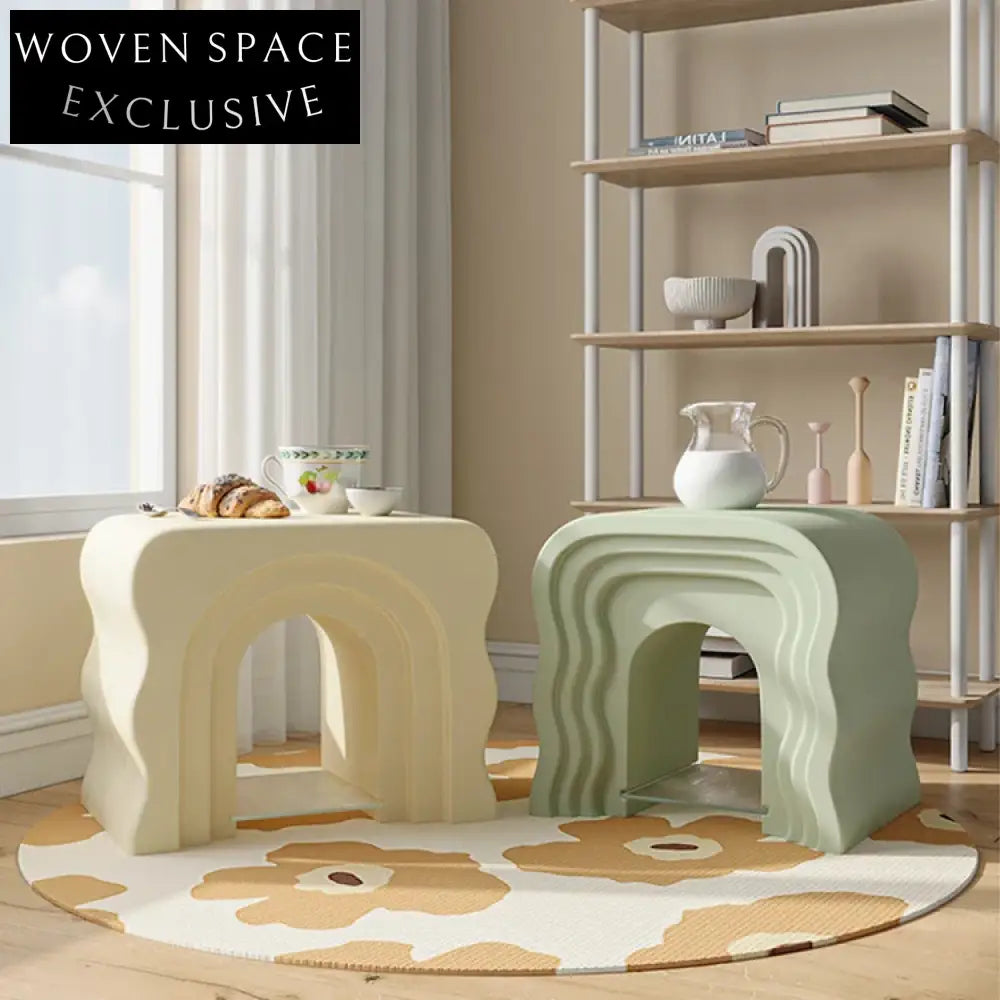 Modern Minimalist Resin Wave Design Living Room Sofa Side Coffee Table