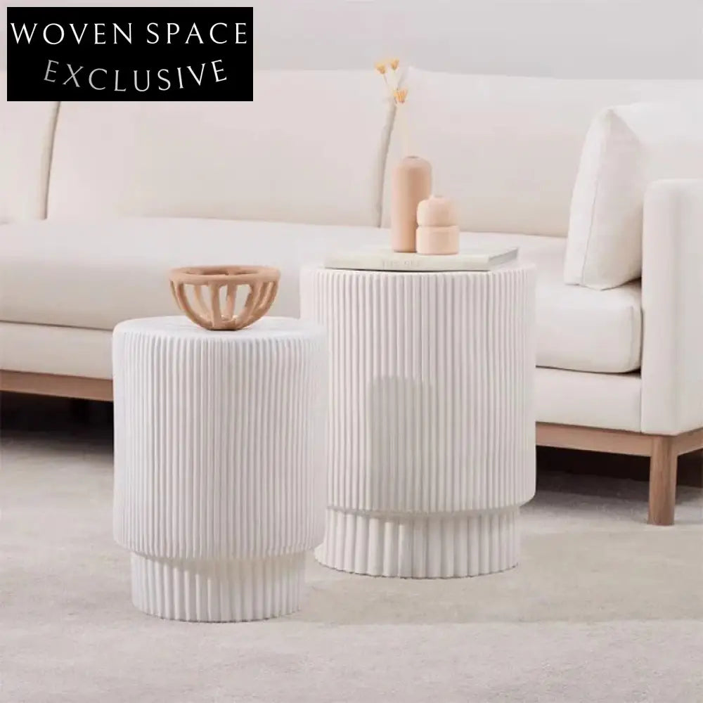 Modern Minimalist White Fiberglass Round Sofa Side Coffee Table