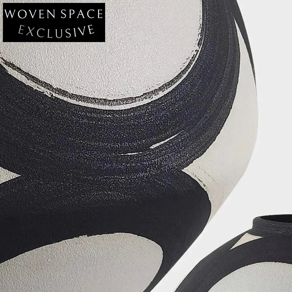 Modern Nordic Ceramic Flower Vase for Stylish Home and Office Decor