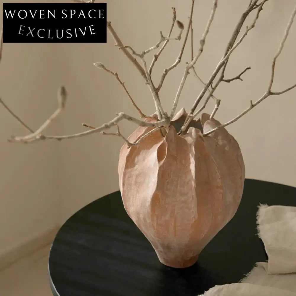 Modern Nordic Ceramic Tabletop Flower Vase for Elegant Home and Hotel Decor