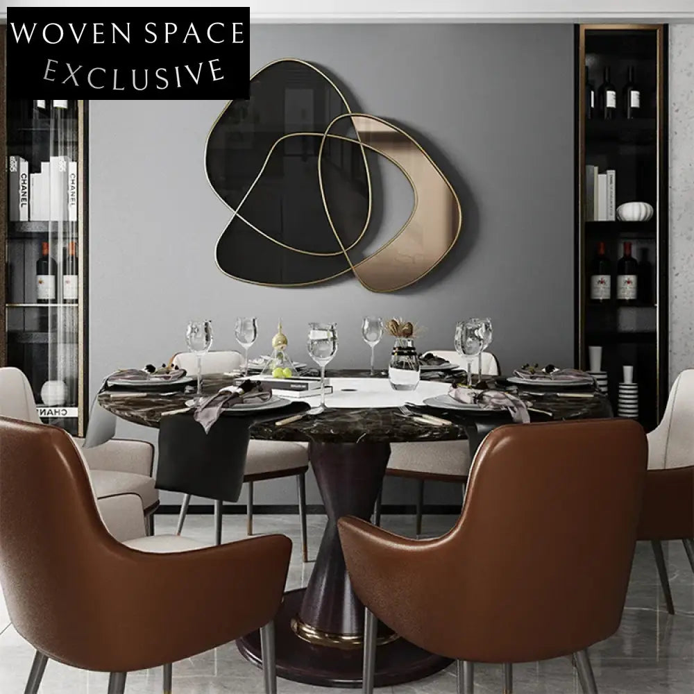 Modern Nordic Curved Metal Wall Art Decor: Aesthetic Gold & Black Sculpture