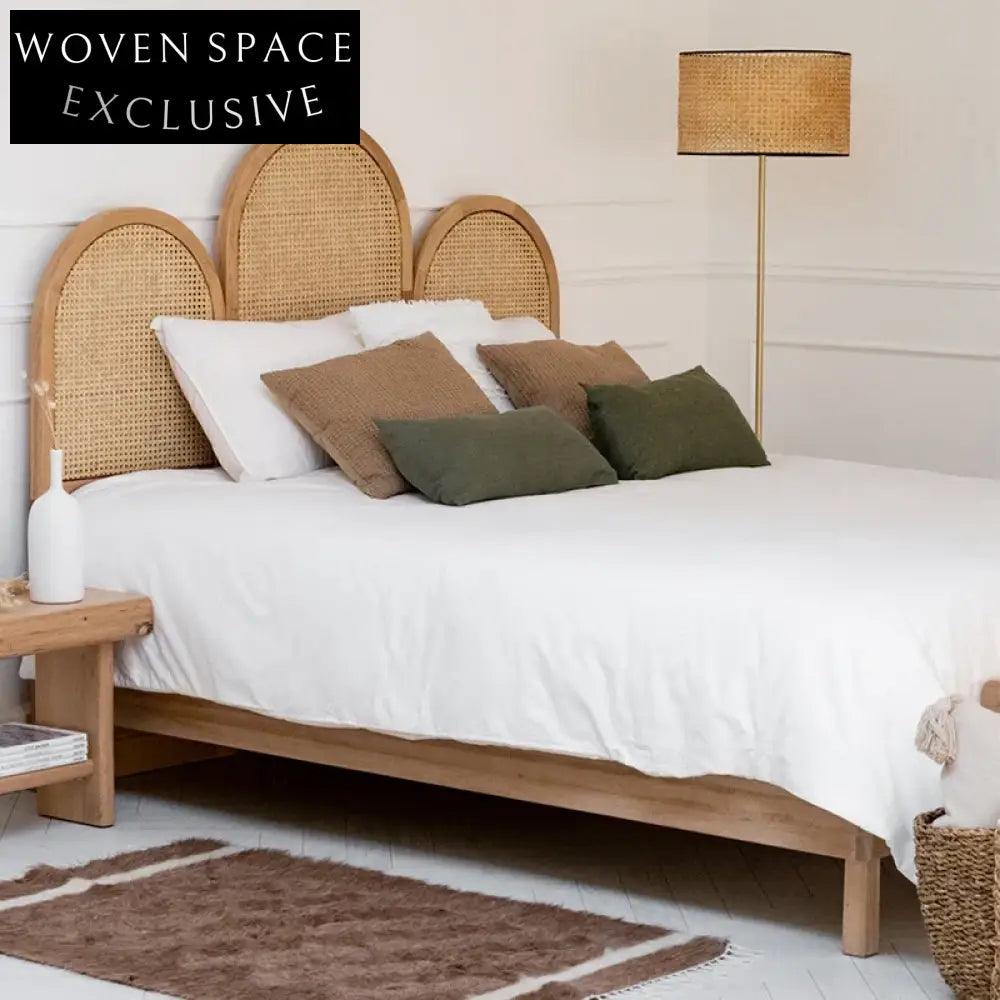 Modern Nordic King Size Solid Wood Bed with Rattan Headboard Platform Bed